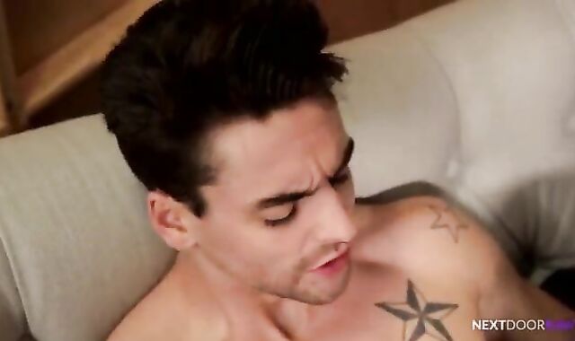 manhandled In Fuck-Fest Pub