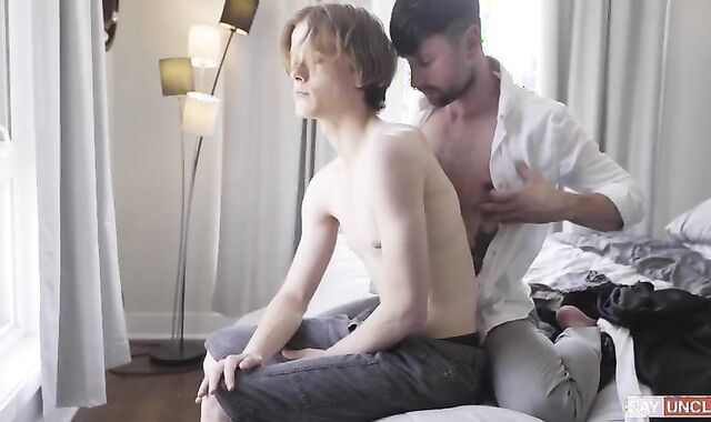 S.U (say Uncle)daddy Sneak – Daddy’s Errands