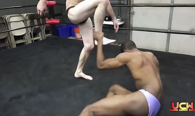 HAUNT M VS TYSON THE CHAMPION. HIGHLY super-naughty MATCH.mp4