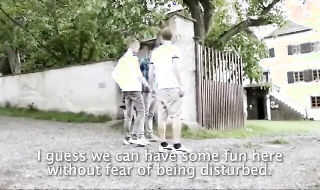 FUCK-FEST IN NATURE MUFFLE