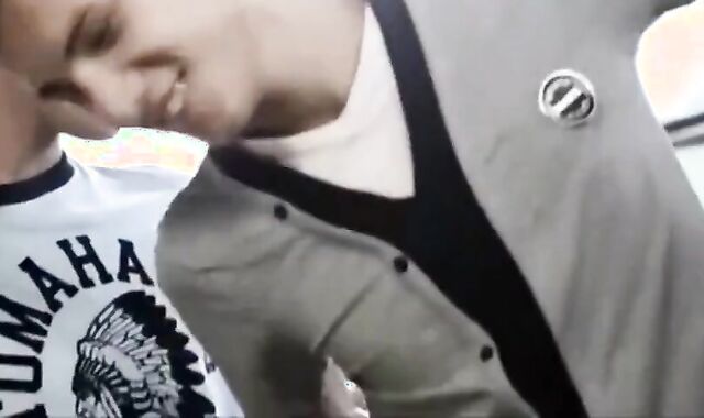 FUCK-FEST IN NATURE MUFFLE