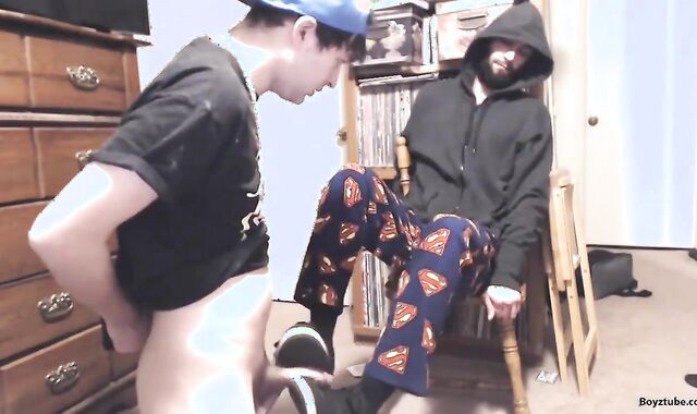 'Paid chap To Let Me devour Him, Rim Him, And pipe Me With A faux shaft'