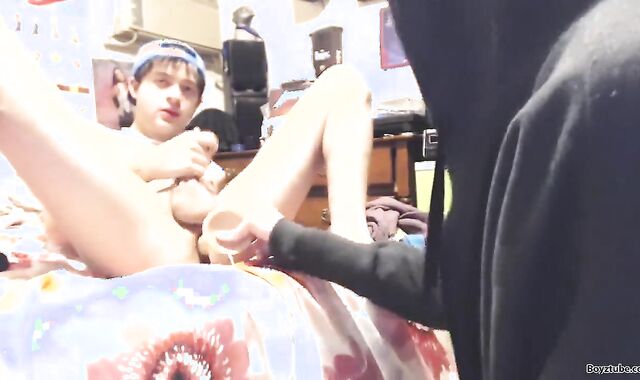 'Paid chap To Let Me devour Him, Rim Him, And pipe Me With A faux shaft'