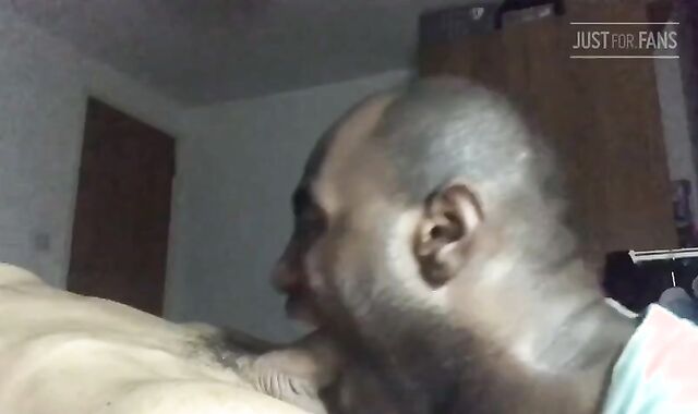Multiracial blowjob vibration