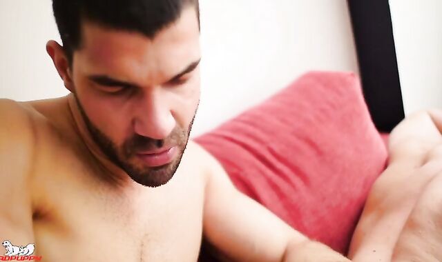 Gage Handles Zeke To Some drilling