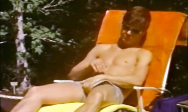 Sundeck (1981) NOVA Brief