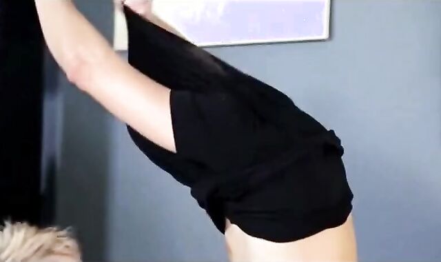 Ash-Blonde teenage receives pulverized nude