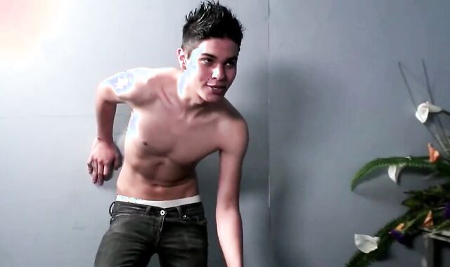 Latino dude strumpets Himself To 2 dad dudes