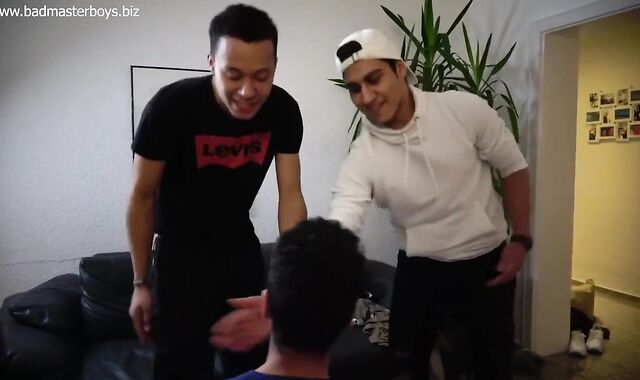 tormentor Soles villein Dominance