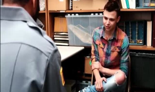 Mall Cop pulverizes barely legal age teenie Shoplifter