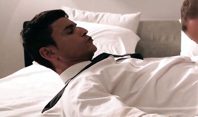 Dylan James Barebacks Rafael Carreras