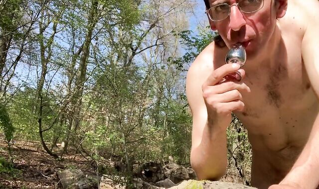 sextoy Have Fun In Forest