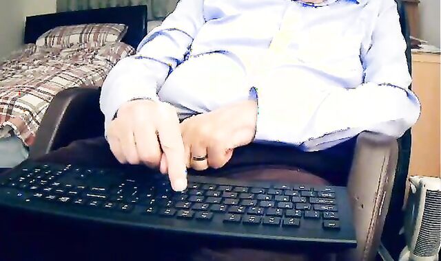 84 Yo stud From England three