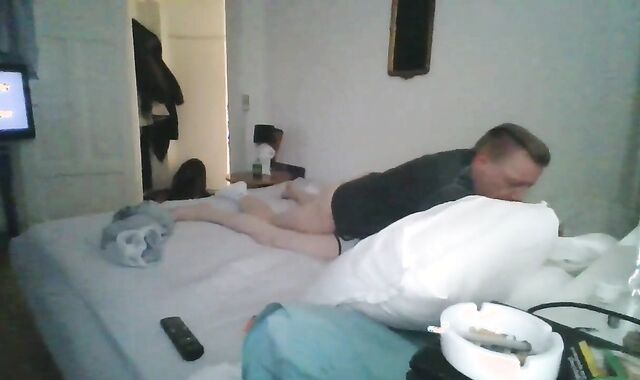 20 Blast Cumdump Squealer receives Barebacked