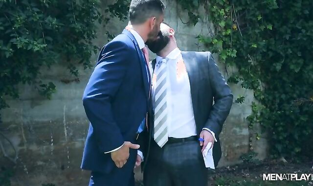 twink And His 2 Dads