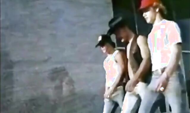 The_grease_monkeys_1978_part_1