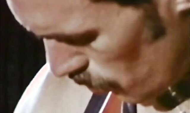 The_grease_monkeys_1978_part_1
