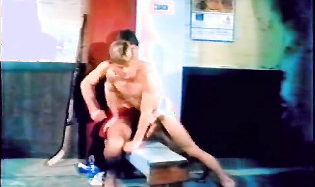 Lockerroom Heat (1985) Part 2 - ten-Pounder Itch