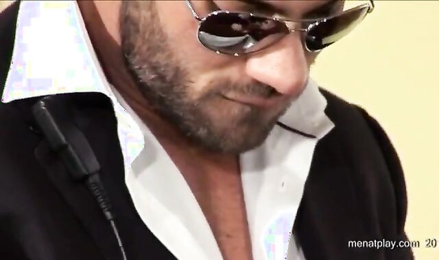 Alex Marte And Ben Dark-Skinned (UE)