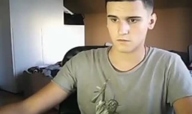 youthful Eurocock Demonstrates Off For His cam