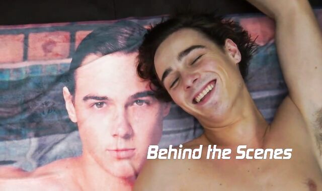 RB2796 ambidextrous-sexual Grizzlies Justin Owen And Kurtis Wolfe Take Tu