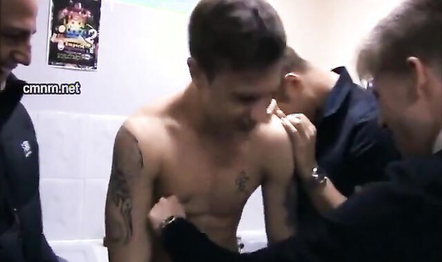 youthfull Yuri Displays Off