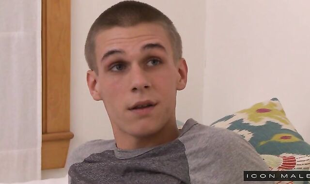 His Stepson's superlatively pretty Friend_03