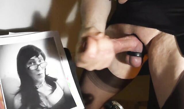 Lucy Tribute In Entirely Fashioned Nylons