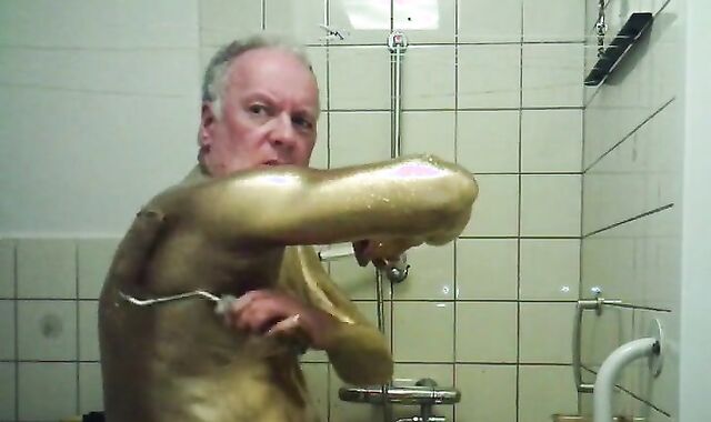 Golden  Clyster Bodypaint villein Gerard