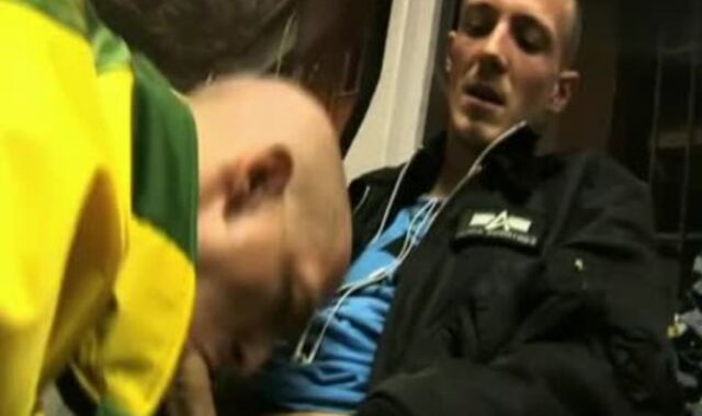 two masculines Having dirty delectation In German Tram