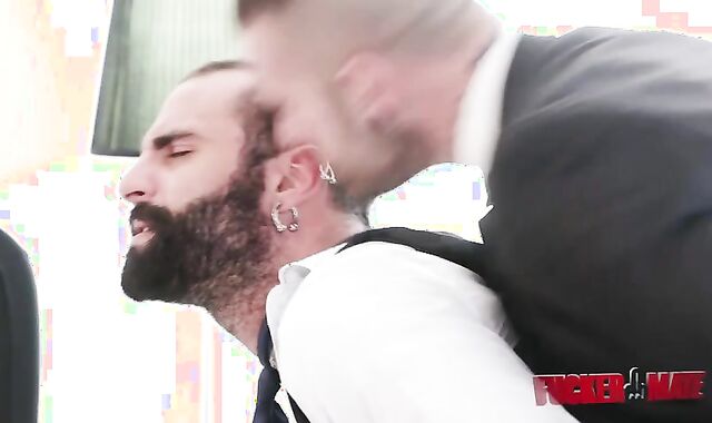 guys In Suit crazy screwing