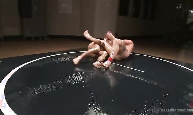 naked Grease Grappling - ?