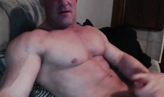 giant dad Muscle God