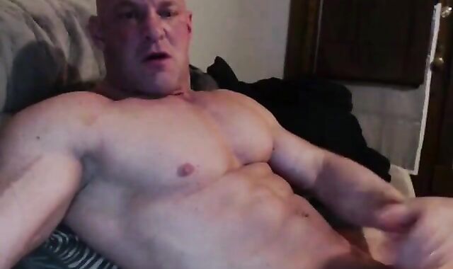 giant dad Muscle God