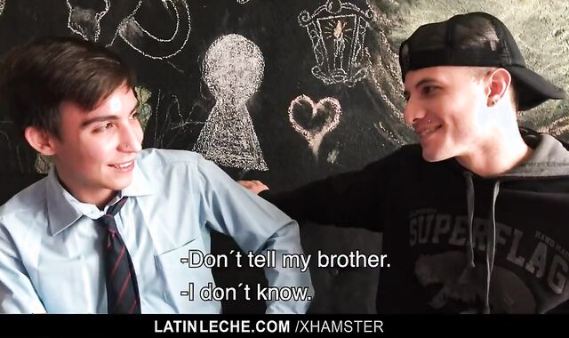 Latino twunk Takes A meatpipe In Cherry wazoo Ark