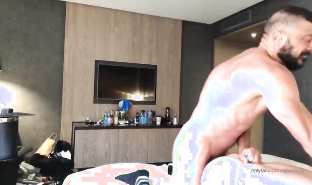 What A super-naughty asshole That I Munch In The Morning - I Encountered Him On Sxtinder.com