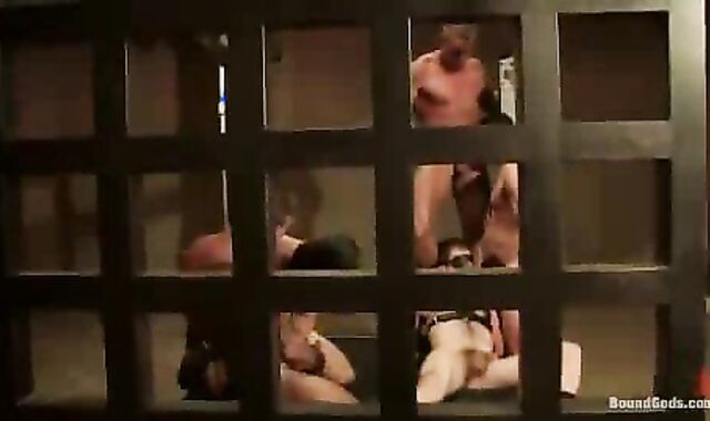 Tober pile gang-fuck