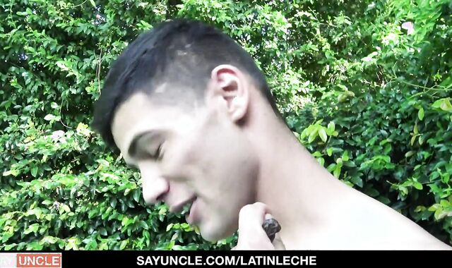 'fleshy Mexican teenie With Green Eyes Railing Camera twunk'