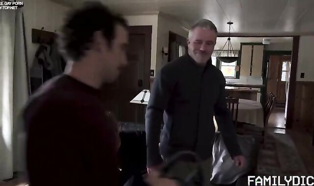 The largest Family dick 19