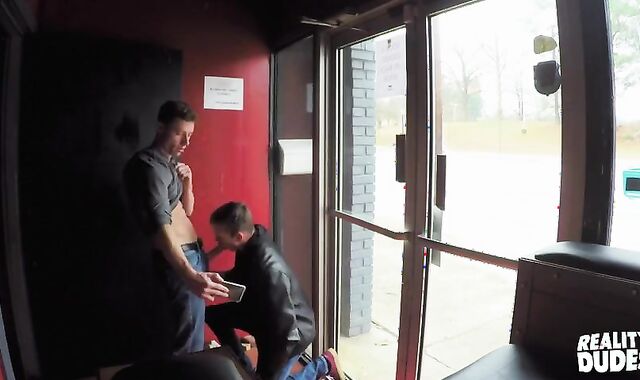 masculines In Public (Room Mansion)