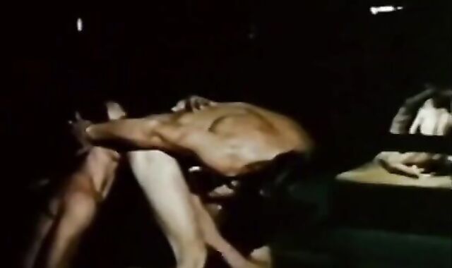 The_grease_monkeys_1978_part_4