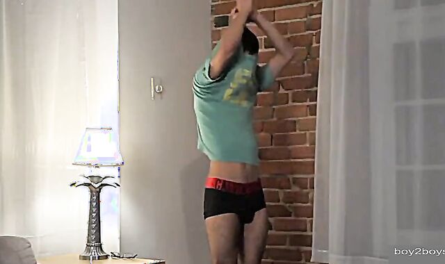 Dominic And Lukas Rail giant Morning Spunk-Pumps.