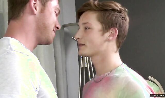 Icon Masculine Casey Tanner, Connor Maguire