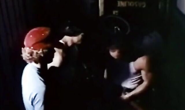 The_grease_monkeys_1978_part_5