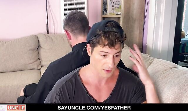'youthfull Catholic youngster Confess across Hookup'