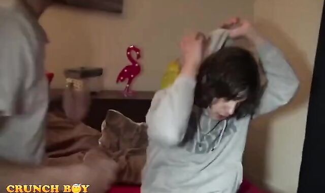 Premier Essai Très Concluant ! But that chap Chooses To Have Fun Bottom