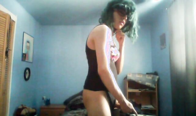 unexperienced Crossdressers devouring flick