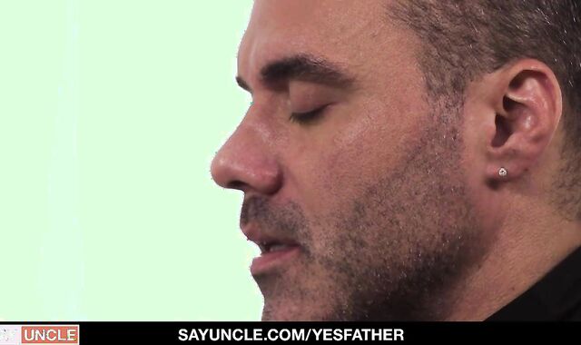 YesFather - Religious twunk acquires Inserted Firm