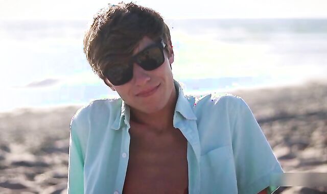 LucaVisconti - BEACH CULOS 1 (Travis & Keagan)