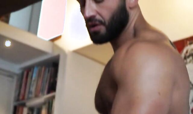 grubby Secret In Paris - ?